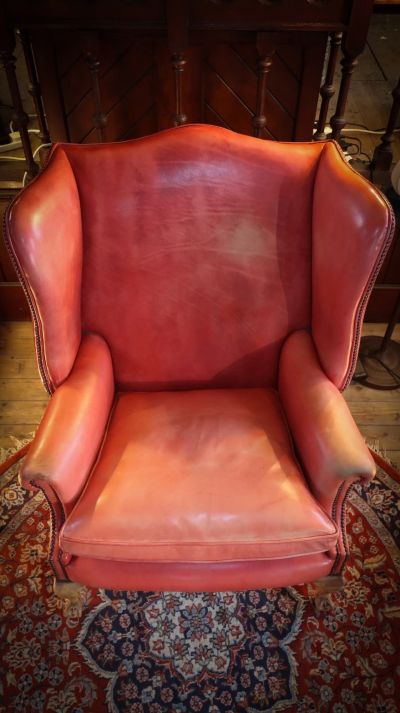 Chairs Of Bath Wide Georgian Leather Wing Chair with Claw & Ball Legs Faded Rose - Image 7