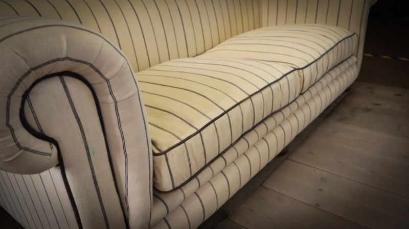 Superb Timothy Oulton Westminster Feather 2.5 Seater Library Sofa Nautical Linen - Image 11