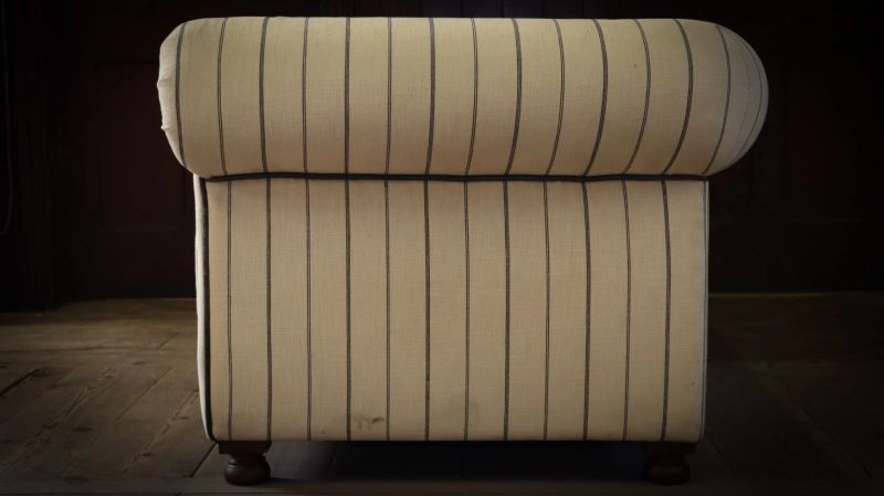 Superb Timothy Oulton Westminster Feather 2.5 Seater Library Sofa Nautical Linen - Image 9