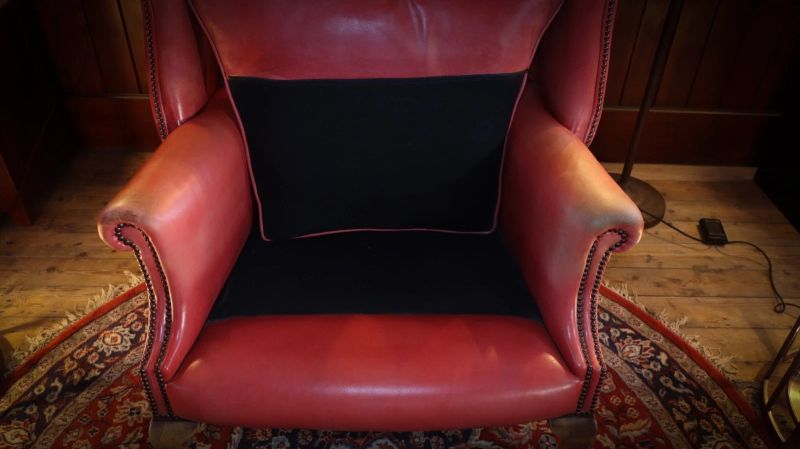 Chairs Of Bath Wide Georgian Leather Wing Chair with Claw & Ball Legs Faded Rose - Image 4