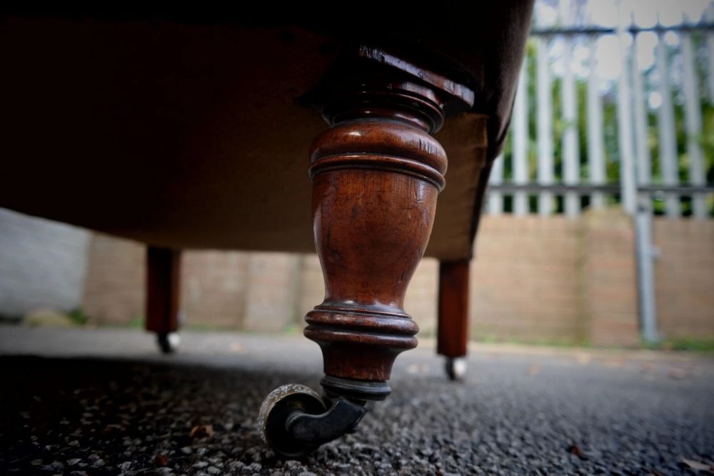 A Deep Seated 19th Century Howard Style Club Armchair In Brown Mohair Velvet - Image 9