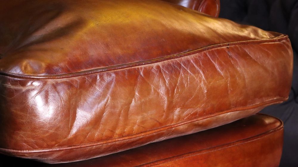 Superb Antique Leather Wingback Club Library Fireside Armchair Whisky Tan Del - Image 13