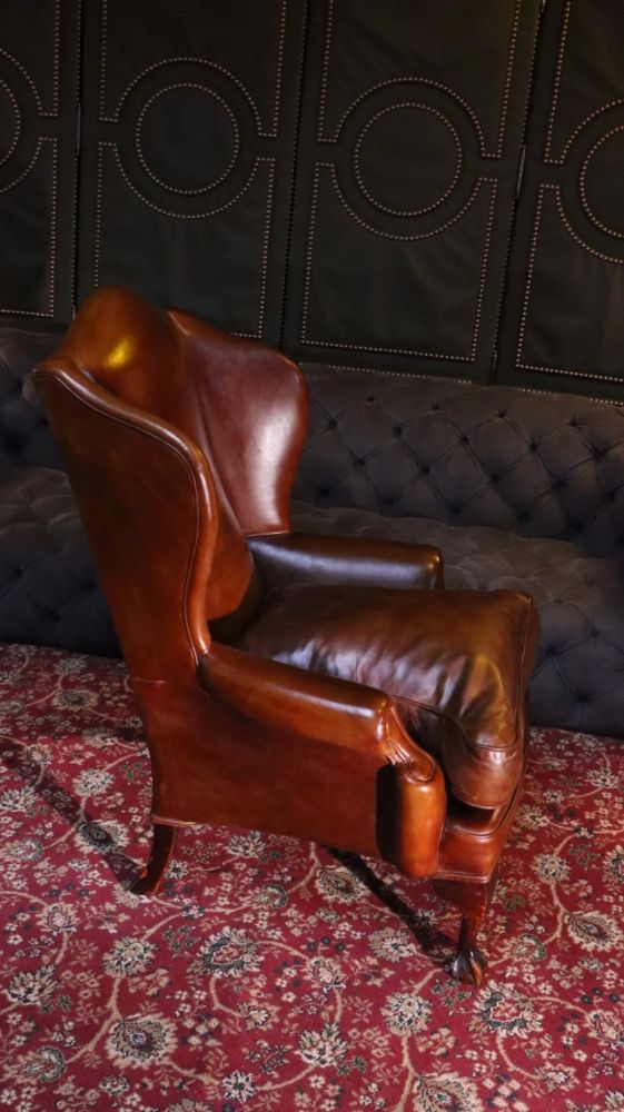 Superb Antique Leather Wingback Club Library Fireside Armchair Whisky Tan Del - Image 11