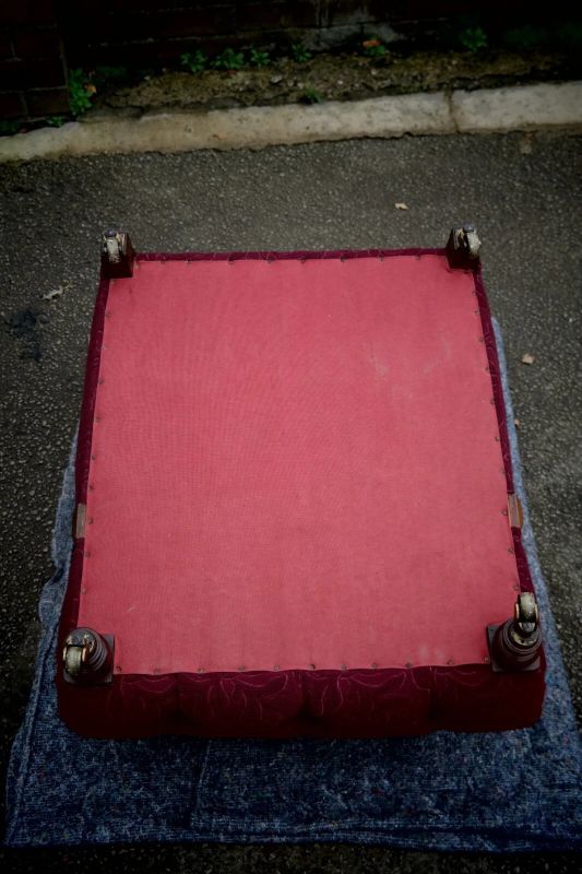 A Howard & Sons buttoned open armchair in Heavy Burgundy Fabric - Image 13