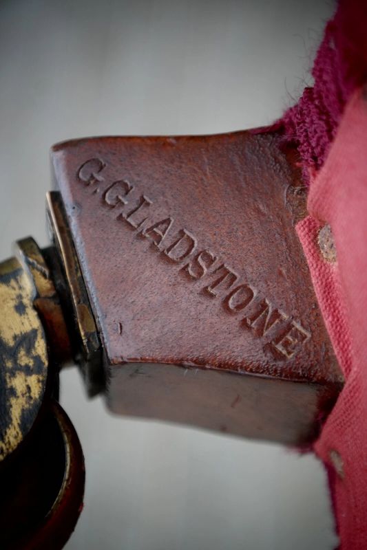 A Howard & Sons buttoned open armchair in Heavy Burgundy Fabric - Image 9