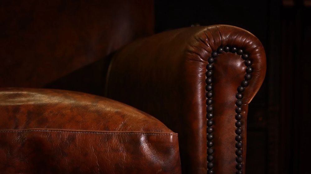 Stunning Tetrad Prince Midi 2 Seater Leather Club Small Sofa Brompton Tan - Image 10