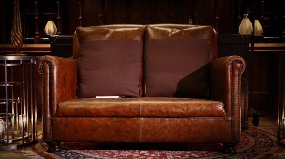 Stunning Tetrad Prince Midi 2 Seater Leather Club Small Sofa Brompton Tan - Image 8