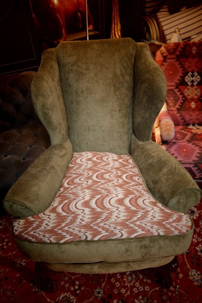 SUPERB PAIR VICTORIAN STYLE BALL & CLAW FEET WINGBACK ARMCHAIRS NOBALIS BARGELLO - Image 15