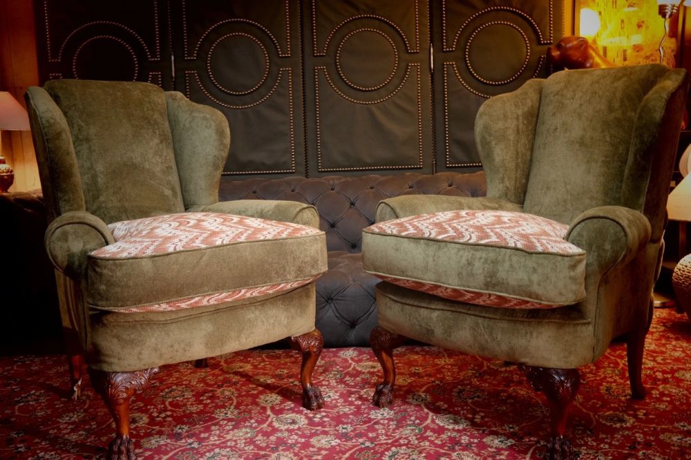 SUPERB PAIR VICTORIAN STYLE BALL & CLAW FEET WINGBACK ARMCHAIRS NOBALIS BARGELLO - Image 14