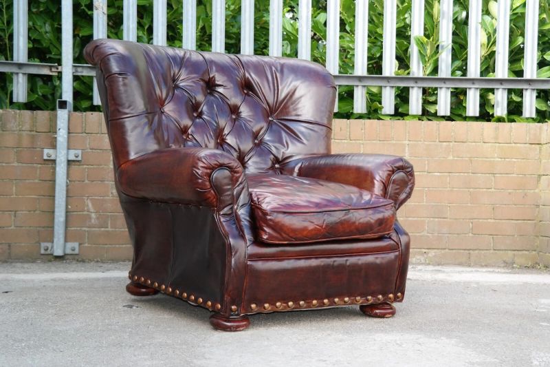 Restoration Hardware Writers Henredon Leather Armchair Antique brown - Image 10