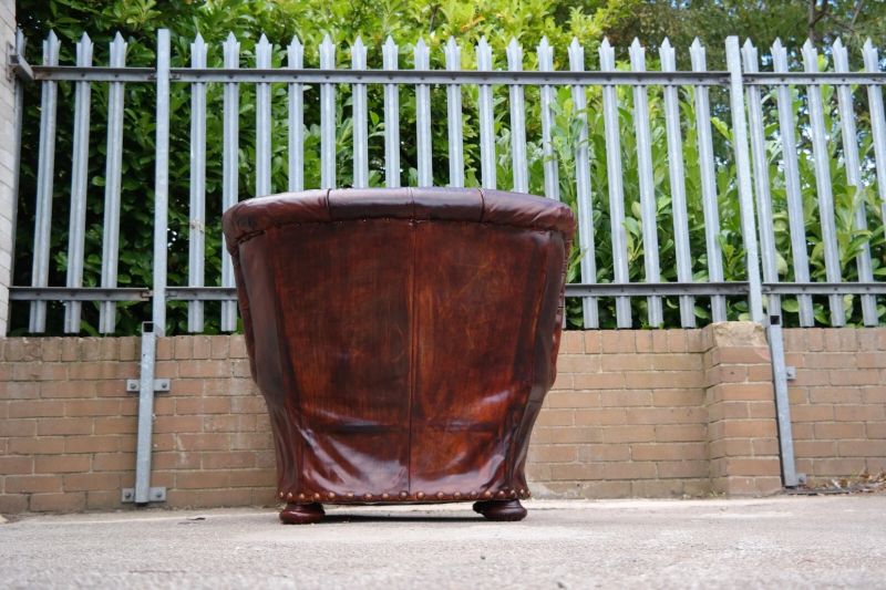 Restoration Hardware Writers Henredon Leather Armchair Antique brown - Image 20