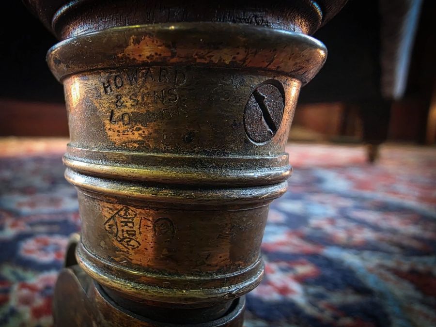 Howard & Sons buttoned open armchair in Ticking Fabric - Image 15