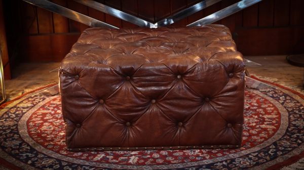 Timothy Oulton Lord Digsby Sqaure Leather Footstool Ottoman Antique Whisky Tan - Image 3