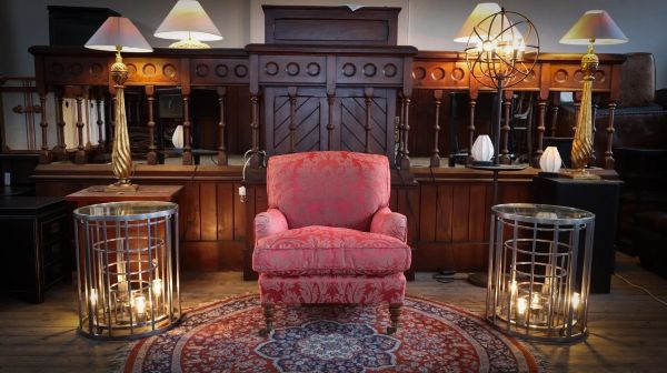 Howard & Sons Bridgewater armchair In Damask Fabric - Image 4