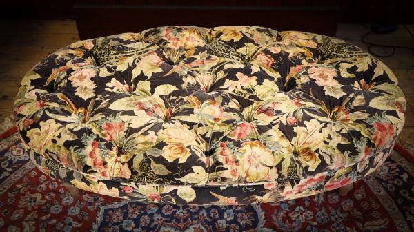 Beautiful Large Country House Footstool Ottoman in Gorgeous Floral Velvet - Image 5