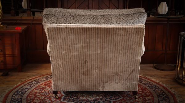 Super George Smith Short Scroll Arm Signature cushion back Snuggler Armchair - Image 5