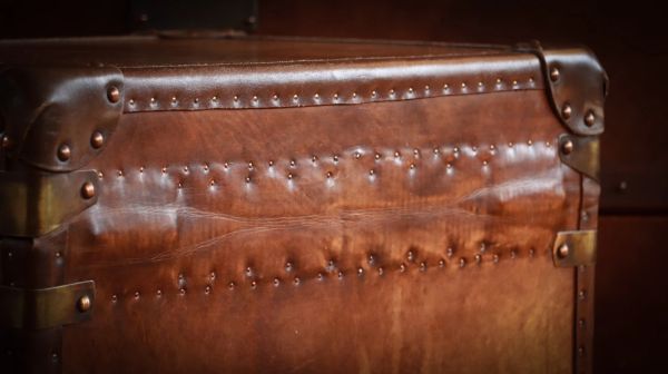 Superb Vintage Officer's Campaign White Star Trunk Leather Bedside Side table - Image 7
