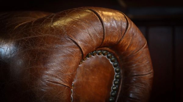 Stunning Timothy Oulton Heritage Cigar Club Leather Armchair Antique Whisky - Image 5