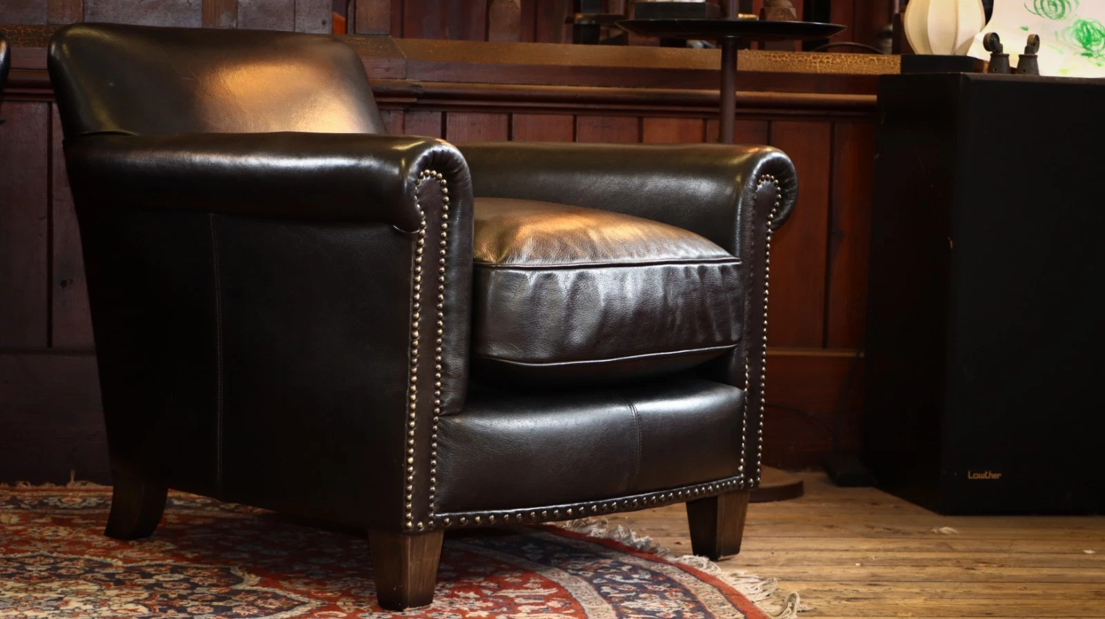 Sublime Pair of Vintage Alpha Halo Style Cigar Club Leather Armchairs Black - Image 11