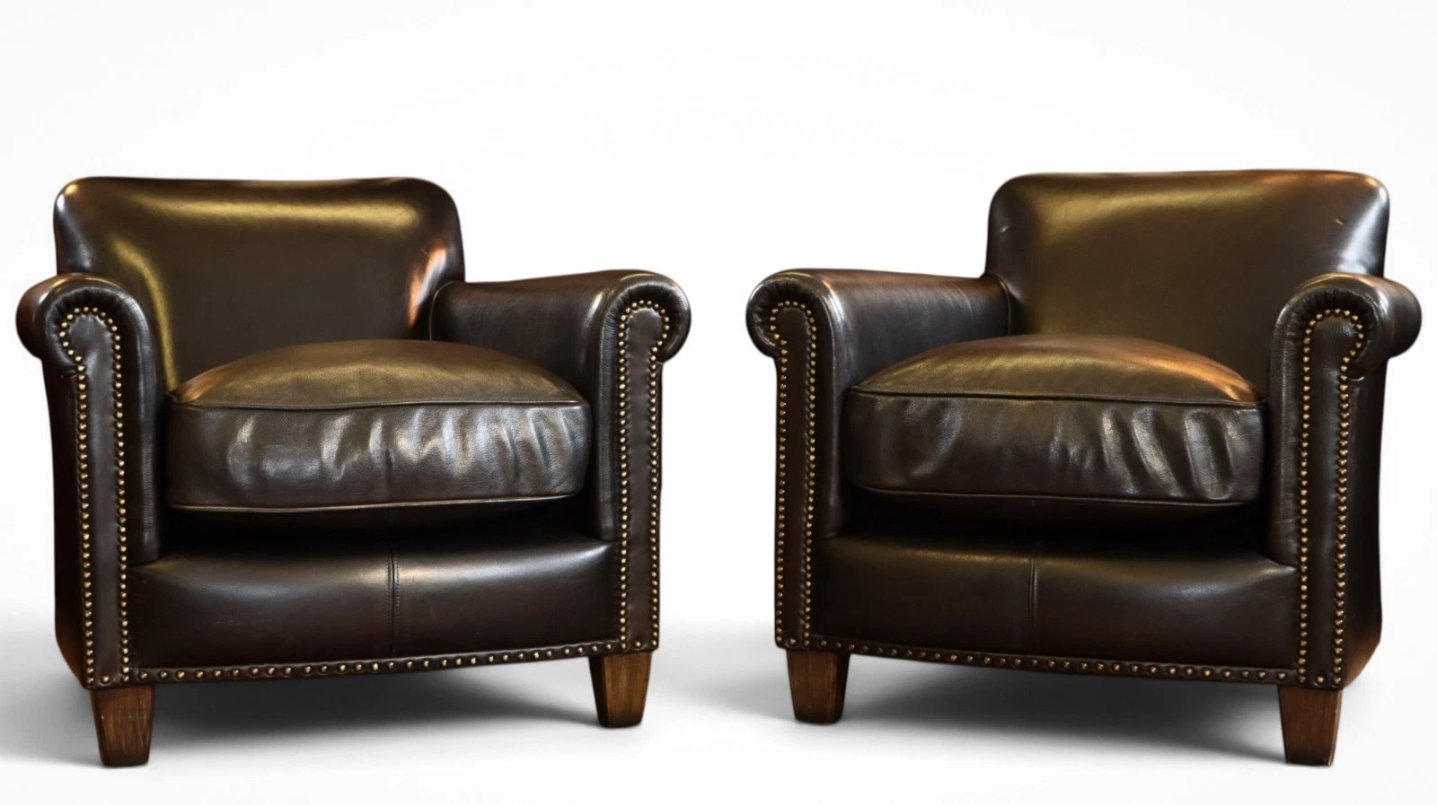 Sublime Pair of Vintage Alpha Halo Style Cigar Club Leather Armchairs Black - Image 2
